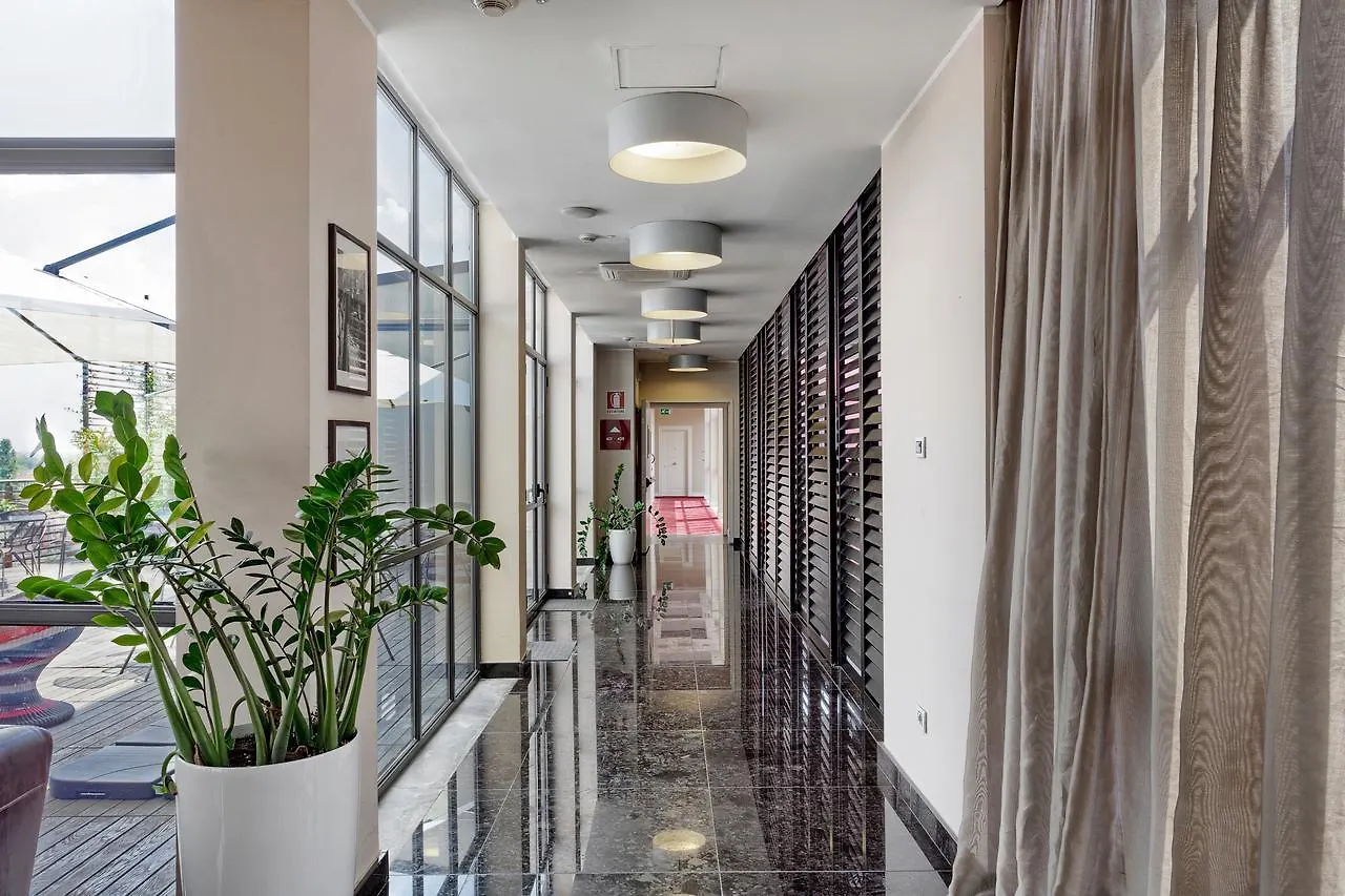 Italiana Hotels Milan Rho Fair 4*,